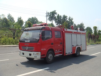 東風(fēng)D7水罐消防車（3.5噸）