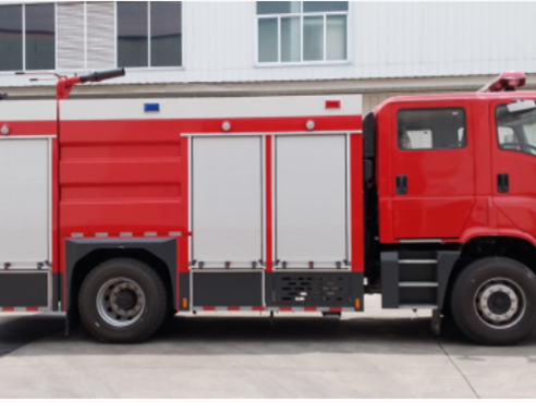 五十鈴泡沫消防車(8.6噸)圖片