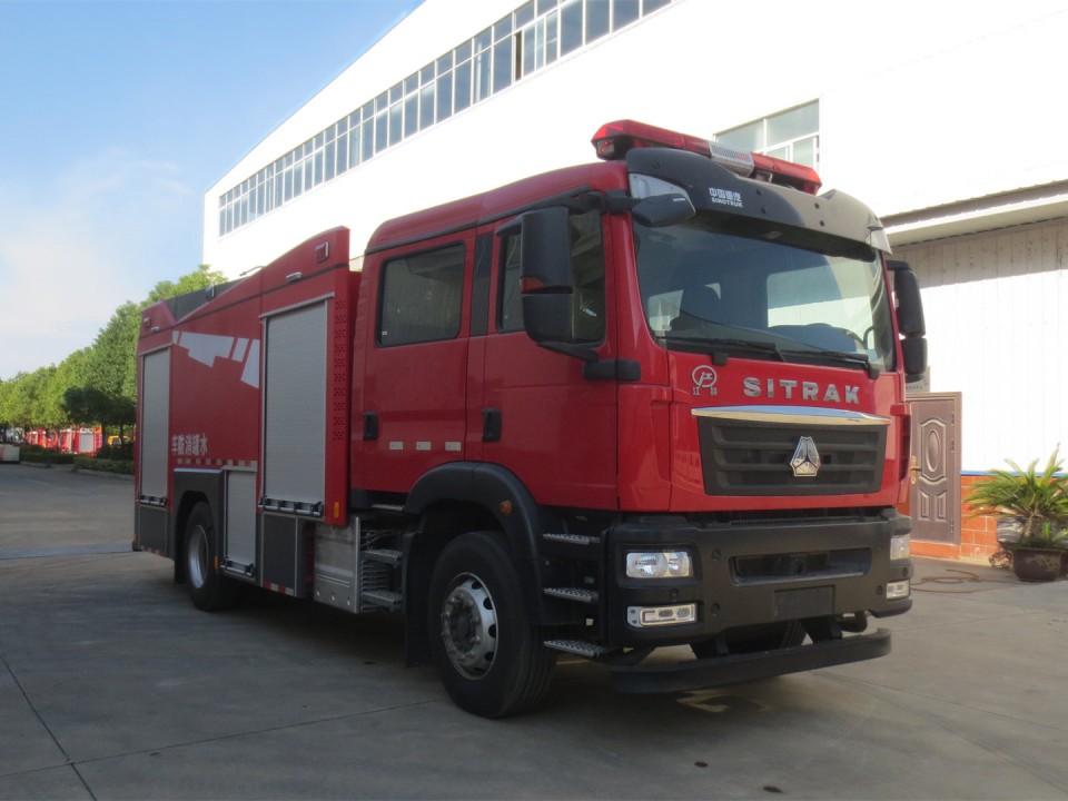 重汽汕德卡泡沫消防車(7.2噸)圖片
